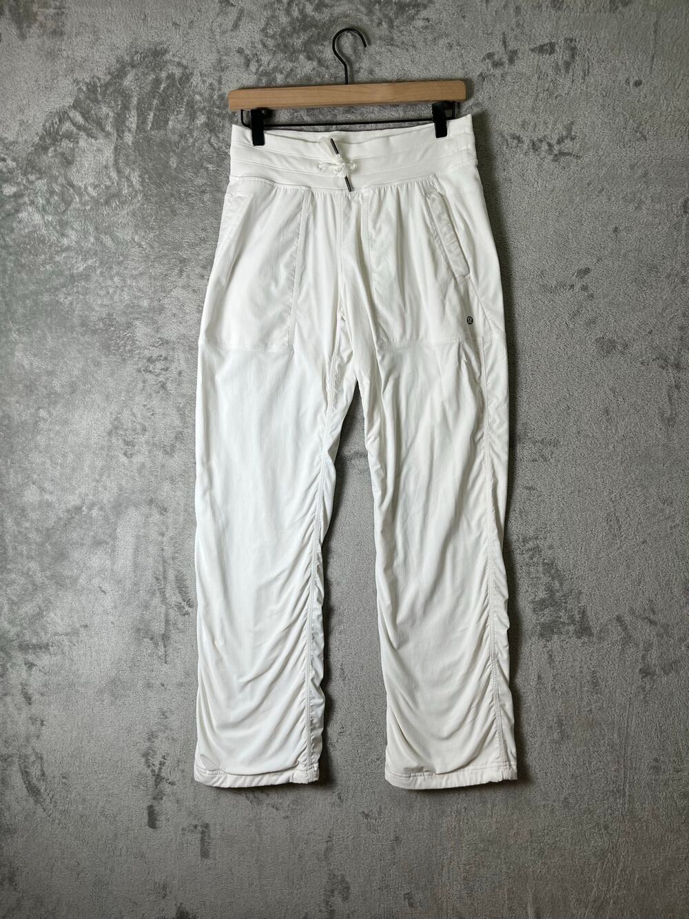 Lululemon Studio Pant II White Ruched Leg Women's Size 6‎ Relaxed